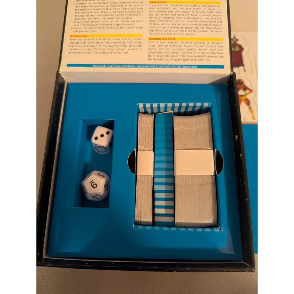 Chronicle Books~GEEK BATTLE Board Game~The Game of EXTREME Geekdom
